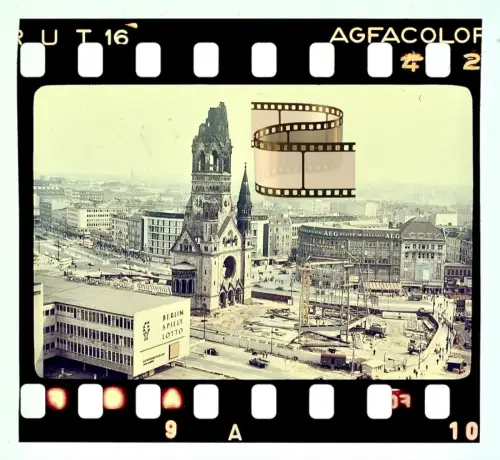 Agfacolor Dia Berlin Luftbild Breitscheidplatz Werbeschilder Lotto AEG Coty 1956