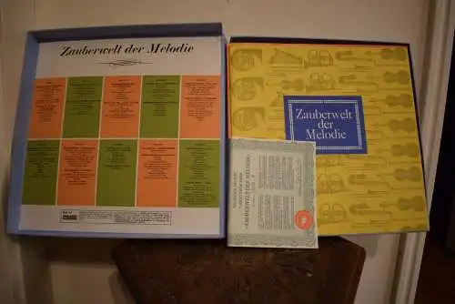 Zauberwelt der Melodie, 10 LP Box mit Werken von 20 Komponisten dazu 20seitiges Booklet, Top Zustand aus dem Jahr 1965, Stereo Aufnahmen RCA Records . 