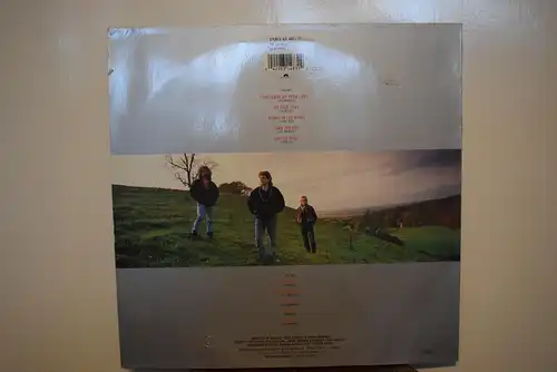 Barclay James Harvest – Face To Face