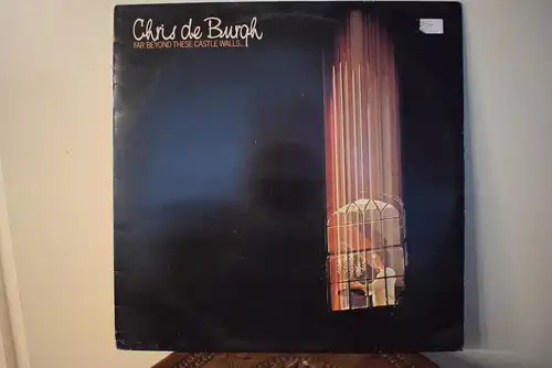 Chris de Burgh – Far Beyond These Castle Walls