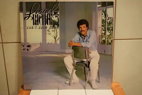 Lionel Richie – Can't Slow Down