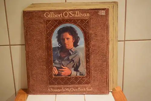 Gilbert O'Sullivan – A Stranger In My Own Back Yard