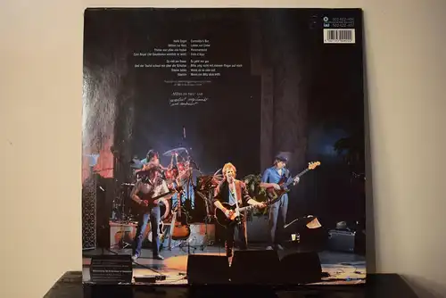 Stefan Waggershausen & Band – Live: Mitten Ins Herz