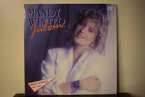 Mandy Winter – Julian