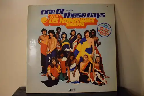 The Les Humphries Singers* – One Of These Days