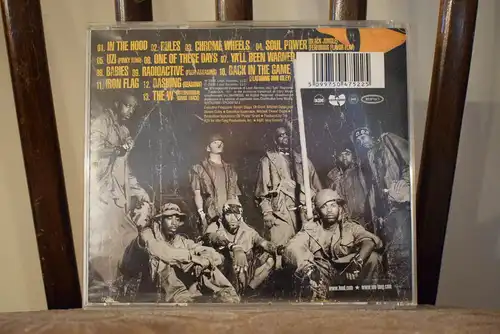 Wu-Tang Clan – Iron Flag