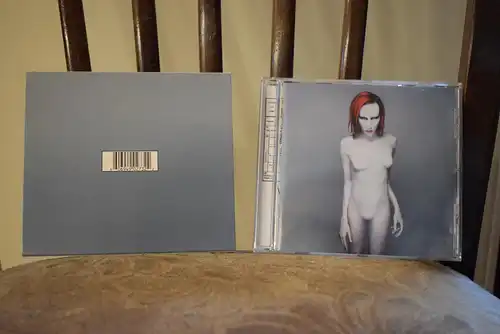  Marilyn Manson– Mechanical Animals