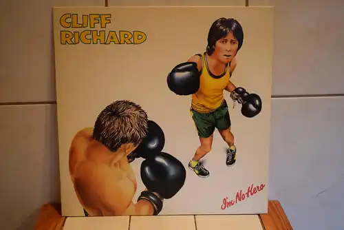 Cliff Richard – I'm No Hero
