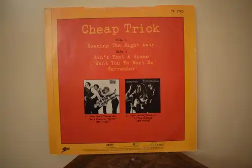 Cheap Trick – Dancing The Night Away