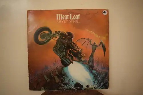 Meat Loaf – Bat Out Of Hell