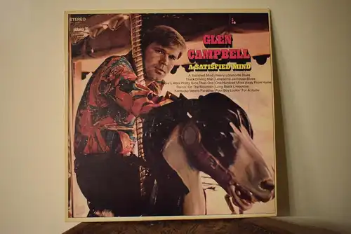 Glen Campbell – A Satisfied Mind