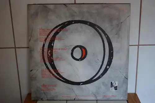 Hollywood Beyond – What's The Colour Of Money?