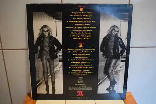 Street Level (20 New Wave Hits)