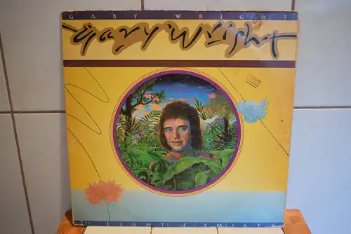 Gary Wright – The Light Of Smiles