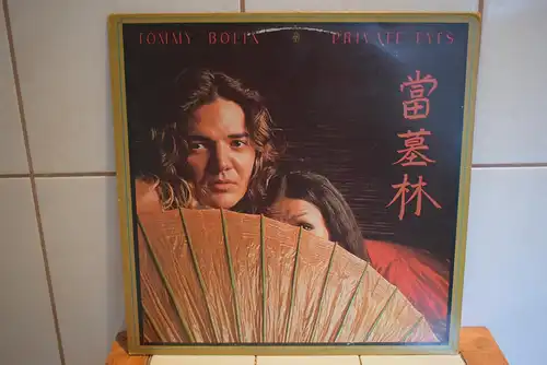 Tommy Bolin – Private Eyes