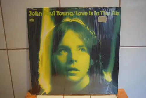 John Paul Young – Love Is In The Air