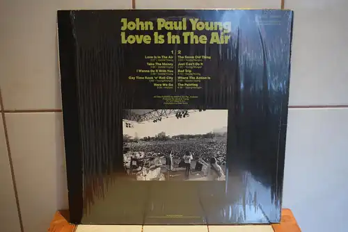John Paul Young – Love Is In The Air