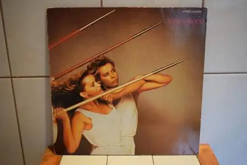 Roxy Music – Flesh + Blood