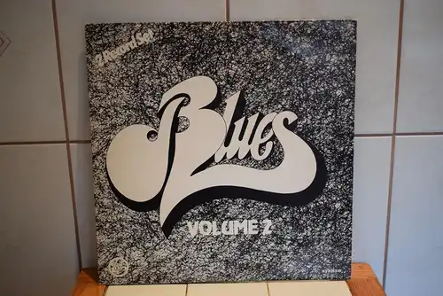The Blues (Volume 2)