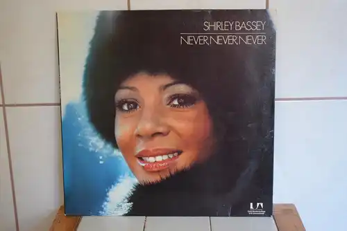  Shirley Bassey ‎– Never, Never, Never