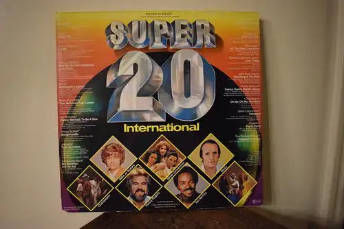 Super 20 International 77'