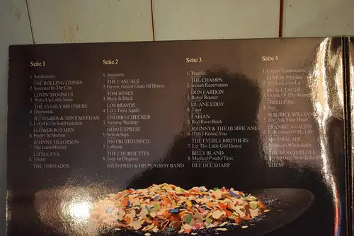 Teldec 1977 78 "Promo Doppel LP mit sehr interessanter Tracklist von den Rolling Stones bis zu Them "