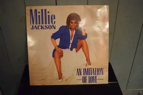 Millie Jackson – An Imitation Of Love