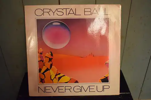 Crystal Ball  – Never Give Up (Special Maxi Version)