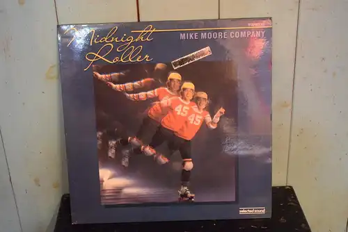 Mike Moore Company ‎– Midnight Roller