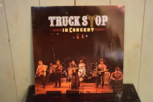 Truck Stop  – In Concert