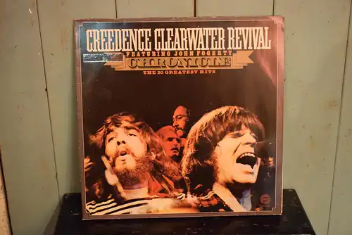 Creedence Clearwater Revival Featuring John Fogerty ‎– Chronicle - The 20 Greatest Hits