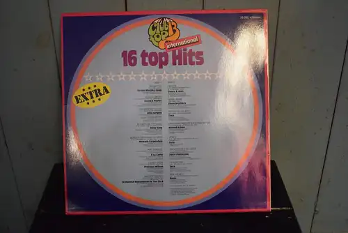  16 Top Hits International Extra 82'