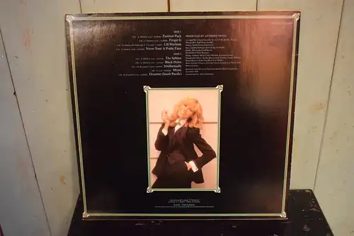 Amanda Lear ‎– Never Trust A Pretty Face " Club Edition incl. Poster , Top Zustand"
