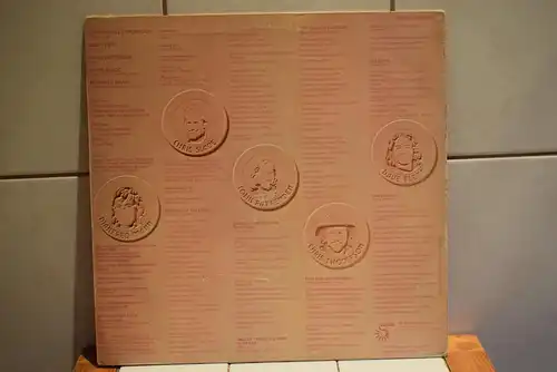 Manfred Mann's Earth Band ‎– The Roaring Silence