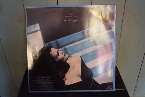 Belinda Carlisle ‎– I Get Weak