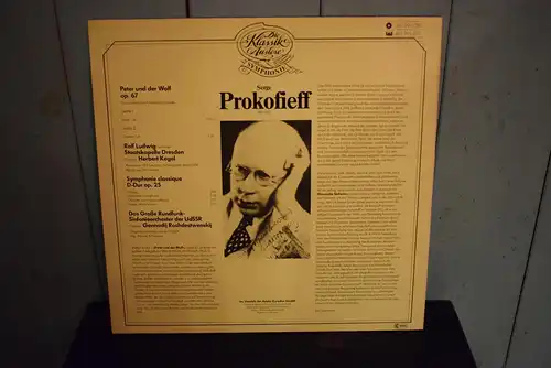 Serge Prokofieff ‎– Peter Und Der Wolf Op.67 / Symphonie Classique D-Dur Op.25