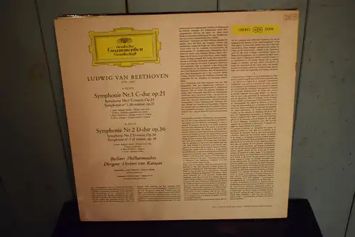 Beethoven – Herbert von Karajan · Berliner Philharmoniker ‎– Symphonien 1 & 2