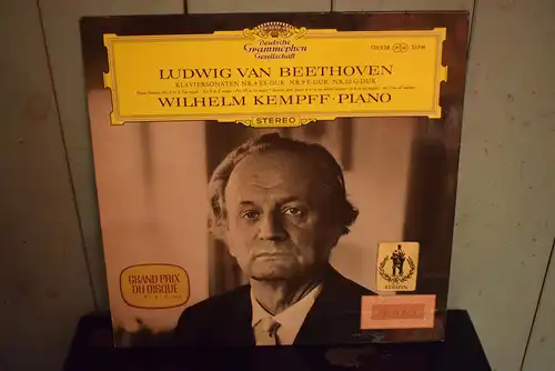 Ludwig van Beethoven, Wilhelm Kempff – Klaviersonaten Nr. 4 Es-Dur • Nr. 9 E-Dur • Nr. 10 G-Dur