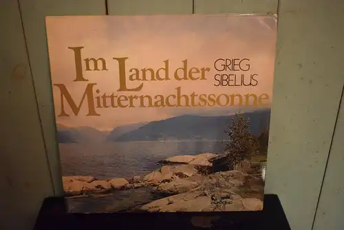 Grieg, Sibelius ‎– Im Land Der Mitternachtssonne