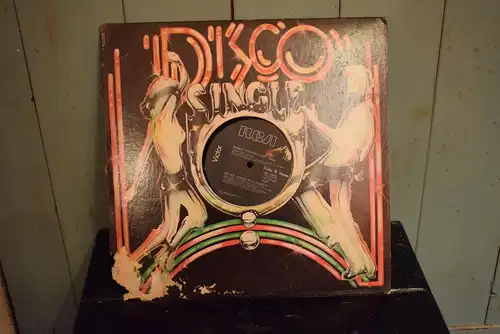 Evelyn "Champagne" King* – I Don't Know If It's Right