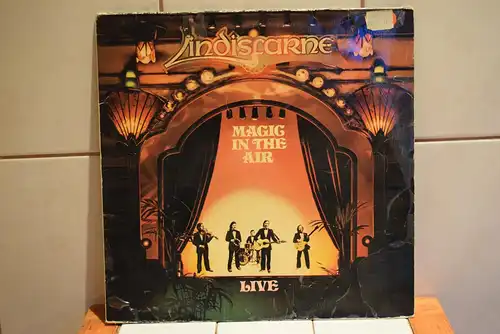 Lindisfarne – Magic In The Air