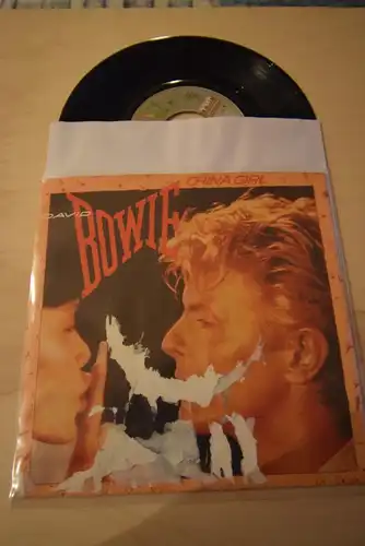 David Bowie ‎– China Girl / Shake it 