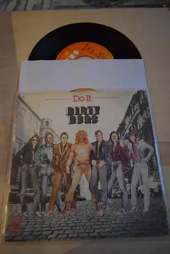 Dirty Dogs ‎– Do It / Sweet Girl