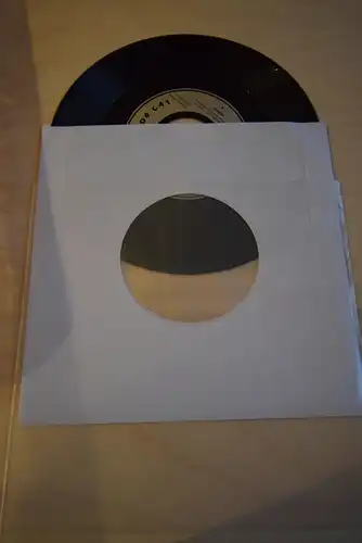 Divine ‎– Love Reaction / Instr. Version