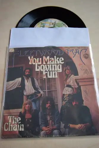Fleetwood Mac ‎– You Make Loving Fun / The Chain