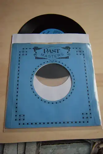 The Hollies ‎– He Ain't Heavy, He's My Brother / cos you like to love me 