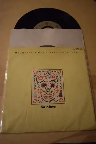 Orchestral Manœuvres In The Dark ‎– So In Love / Concrete Hands