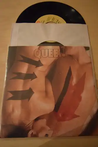 Queen ‎– Body Language / Life is real 