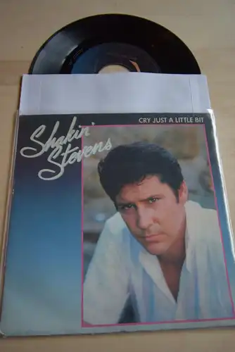 Shakin' Stevens ‎– Cry Just A Little Bit / Love me tonight 
