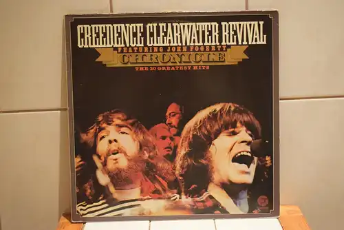 Creedence Clearwater Revival Featuring John Fogerty – Chronicle - The 20 Greatest Hits
